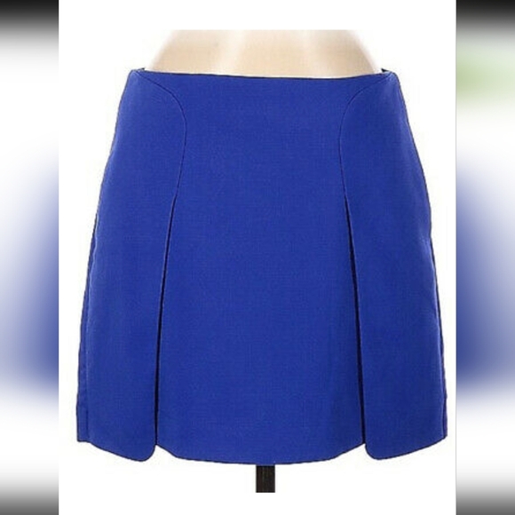 Banana Republic Dresses & Skirts - Banana Republic Women’s Sz 6 Blue Mini Pencil Skirt